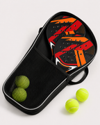 Housse ouverte avec 2 raquettes de padel LBS et balles de padel